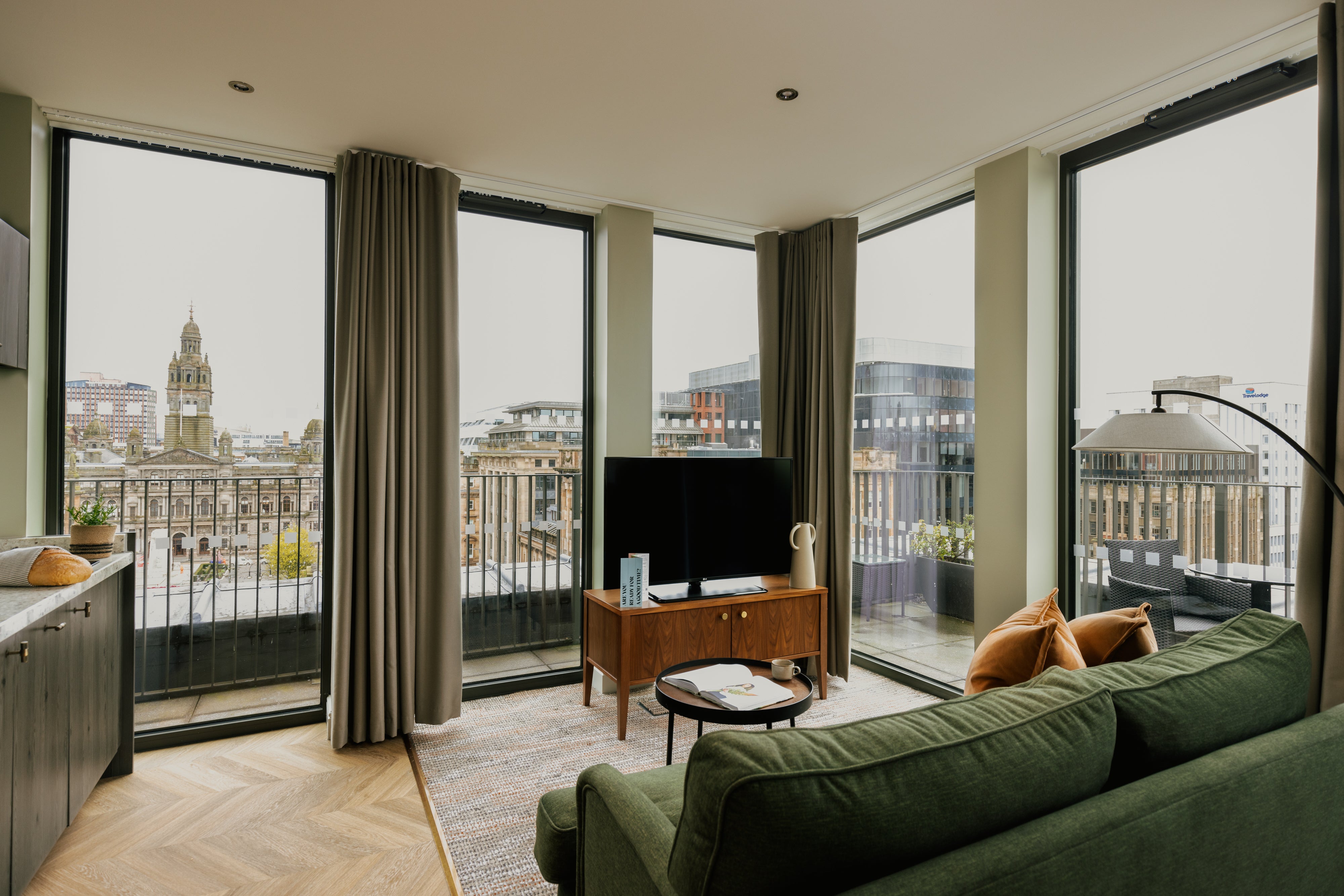 Native offers some of the best cityscapes in all of Glasgow, looking over George Square,