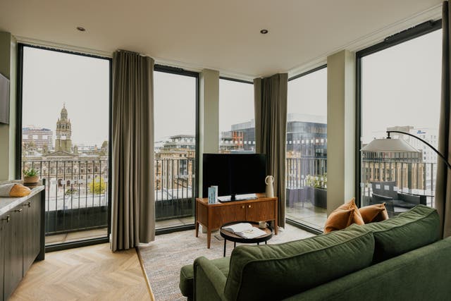 <p>Native offers some of the best cityscapes in all of Glasgow, looking over George Square, </p>