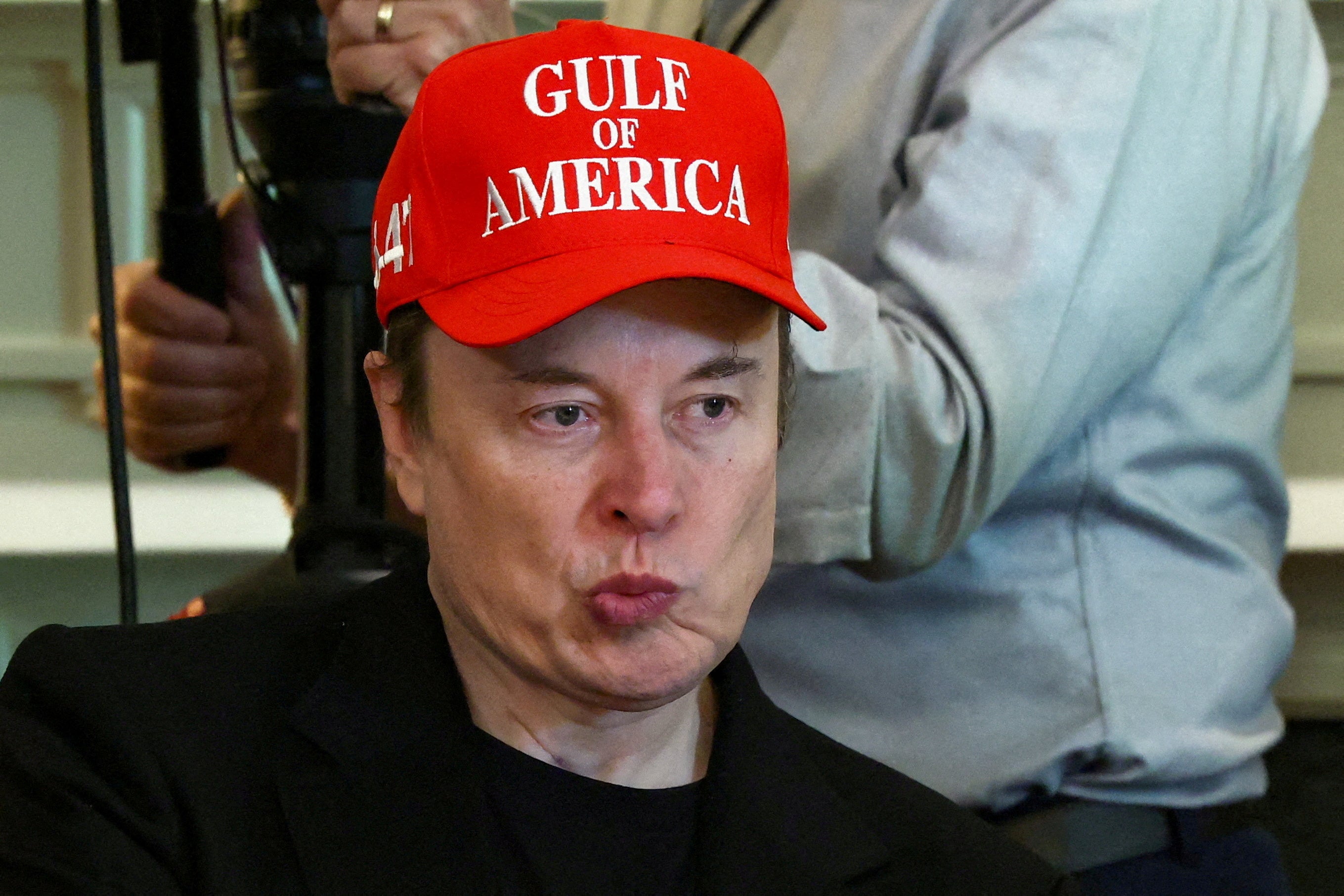 Elon Musk is accused of overpromising the timeline on everything from Tesla’s Full Self Driving vehicles, affordable cars, and Robotaxis to humans landing on Mars