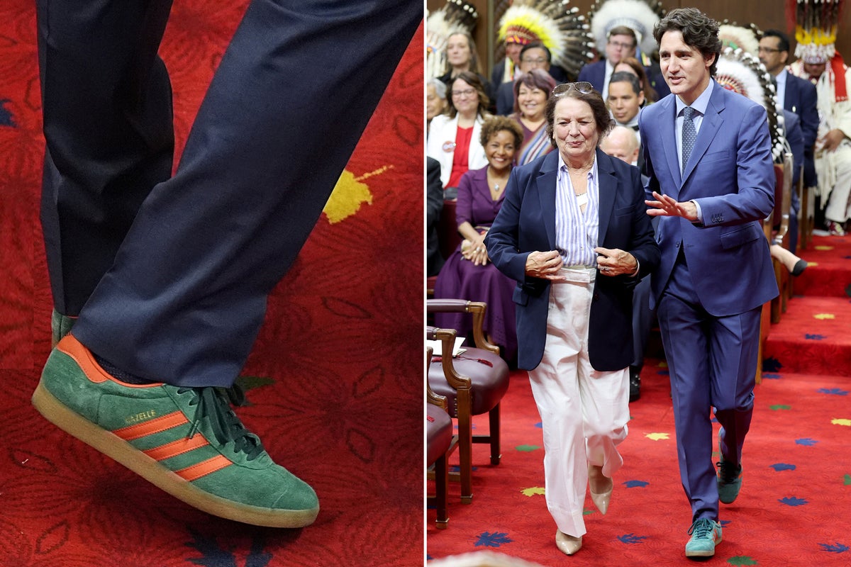 Justin Trudeau’s Adidas sneakers draw bemused reactions during royal visit at Canadian parliament Justin Trudeau’s Adidas sneakers draw bemused reactions during royal visit at Canadian parliament