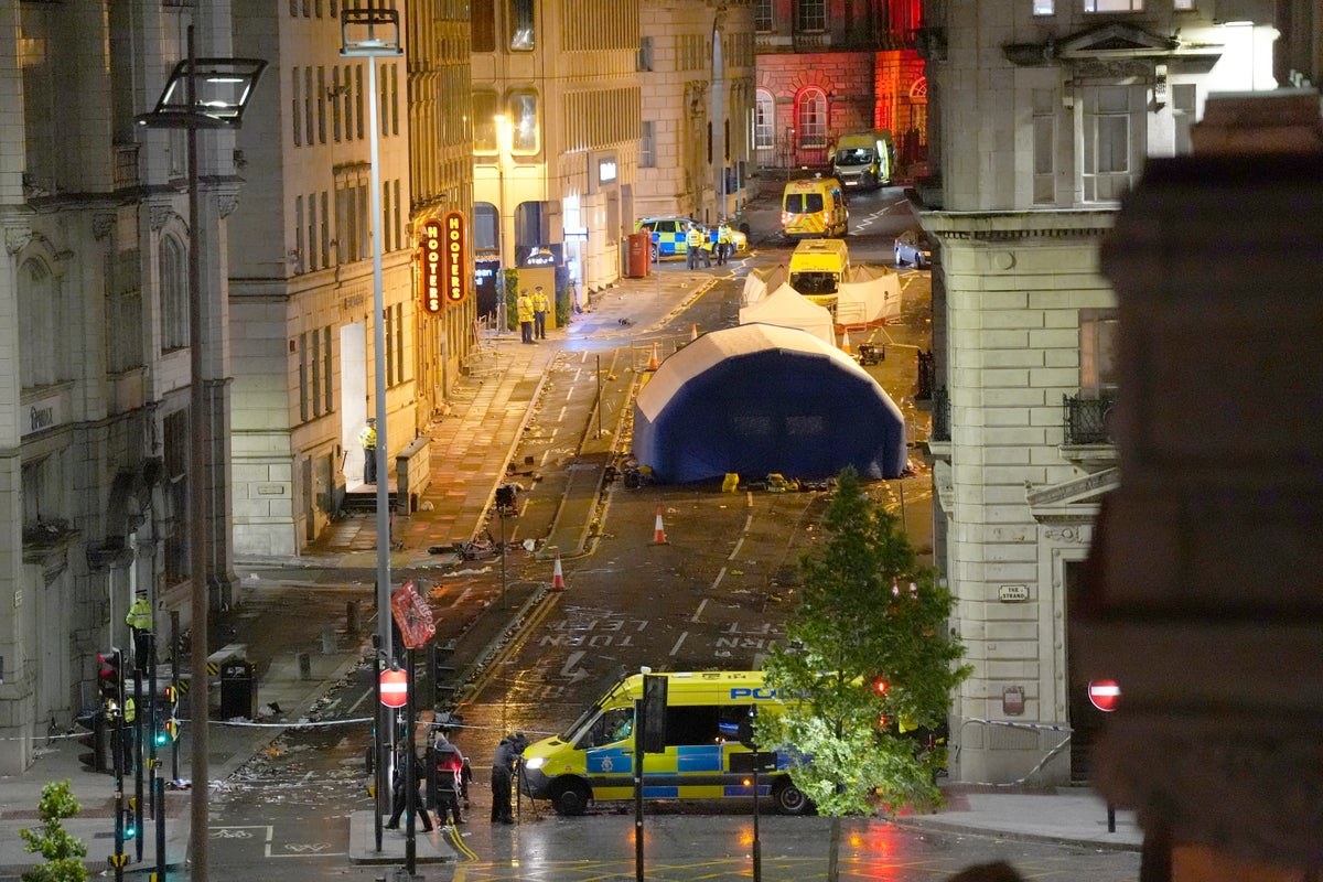 Liverpool parade car crash latest: Man arrested after children among nearly 50 hurt by car slamming into fans Liverpool parade car crash latest: Man arrested after children among nearly 50 hurt by car slamming into fans