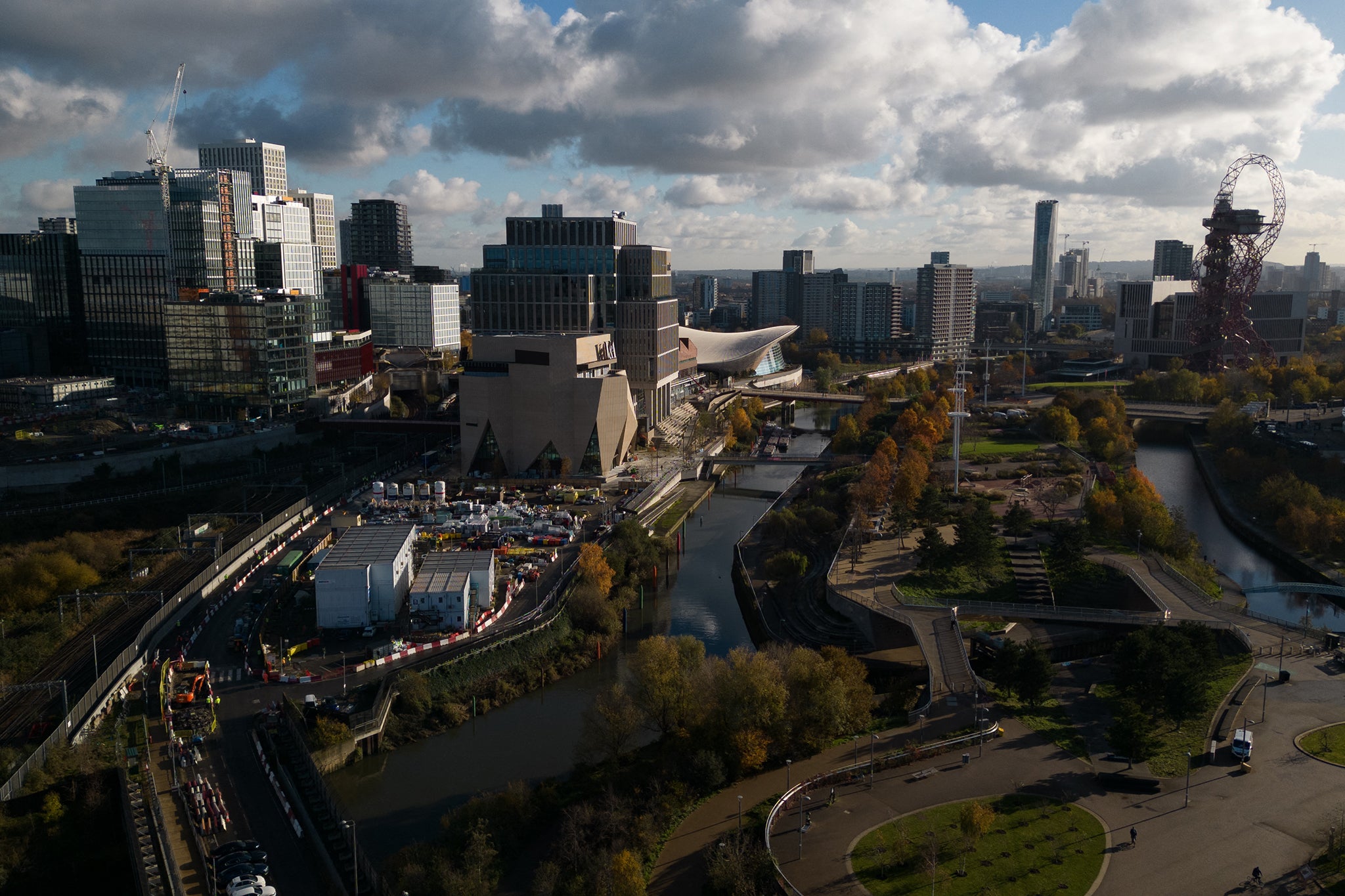 Queen Elizabeth Olympic Park converted to urban drainage system