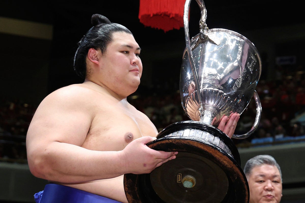 Big surprise in sumo. The sport has a new champion -- and he's Japanese