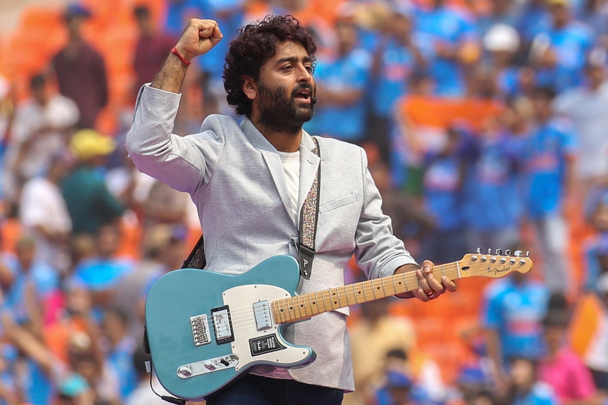 Arijit Ray Who is Arijit Singh? Bollywood superstar to make history headlining UK ...