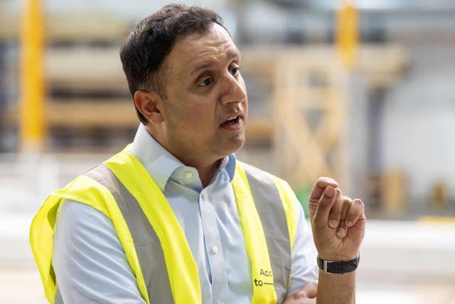 <p>Sarwar brands Farage ‘a pathetic little man’ over Reform campaign advert</p>