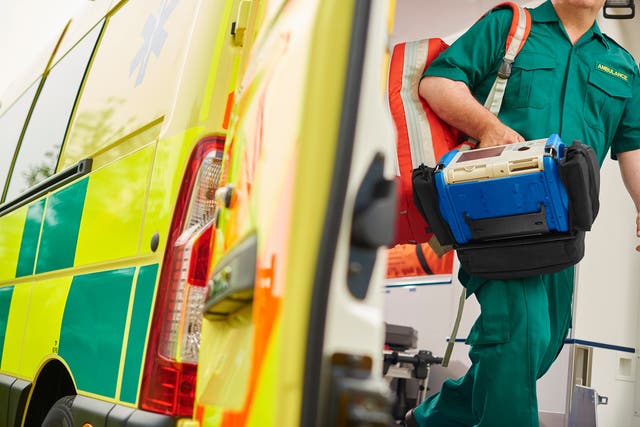 Paramedic avoids ban after sharing photos of decomposing patient