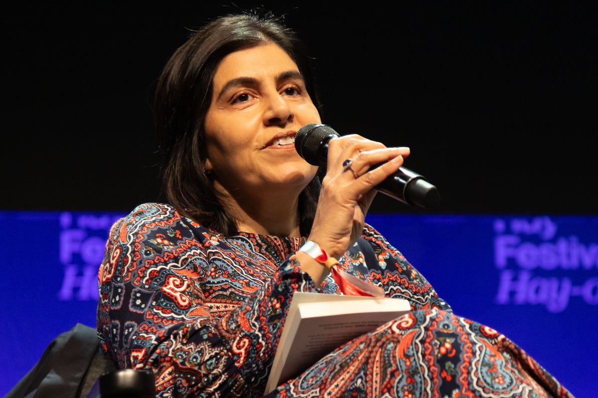 Baroness Warsi compares British Islamophobia to antisemitism in 1930s Europe