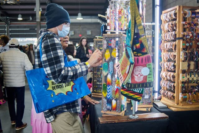 <p>Over 70 percent of US small and mid-sized businesses report higher costs due to tariffs, yet nearly all remain optimistic about international growth, according to a new HSBC survey.</p>