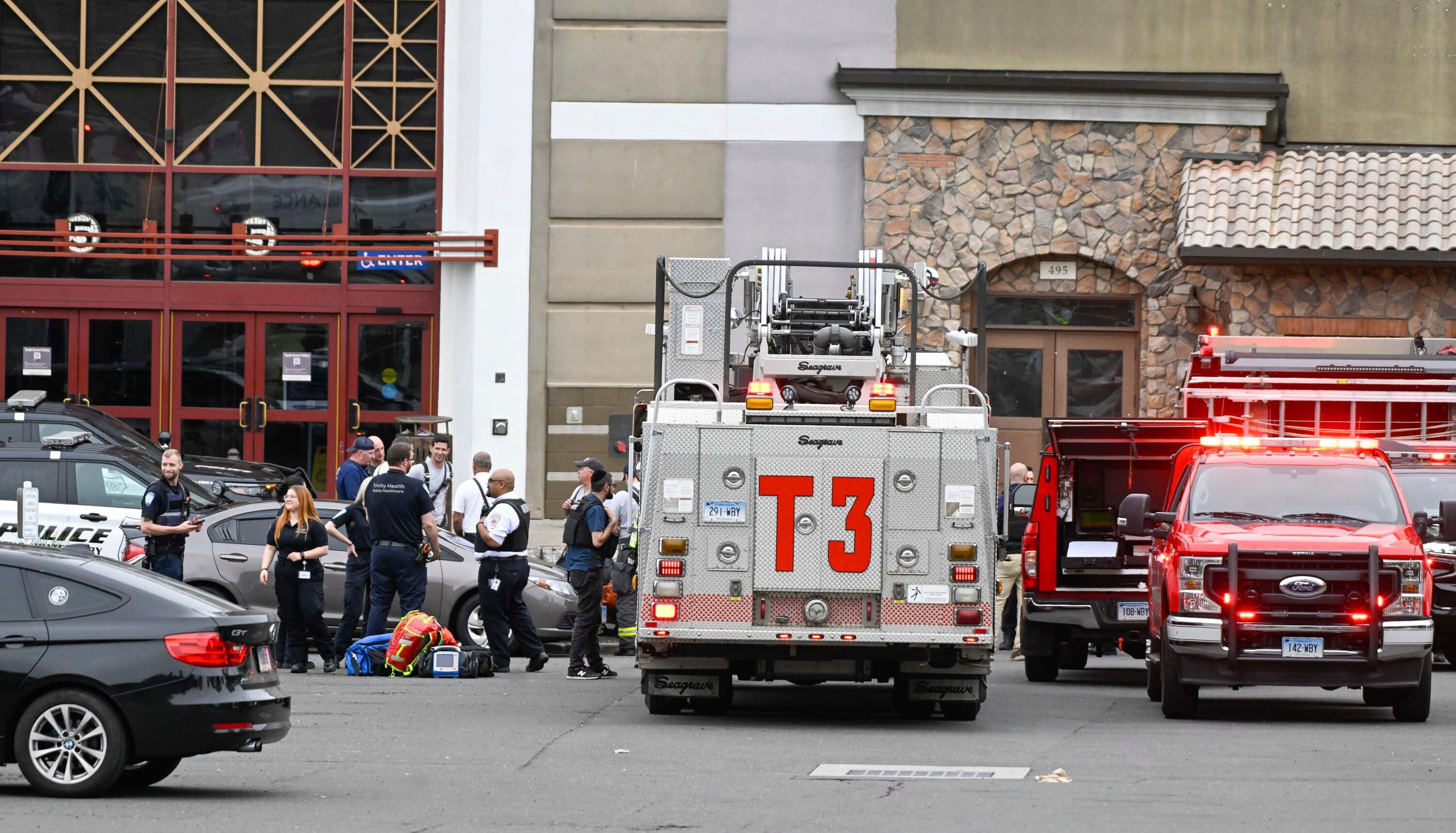 Mall Shooting Connecticut