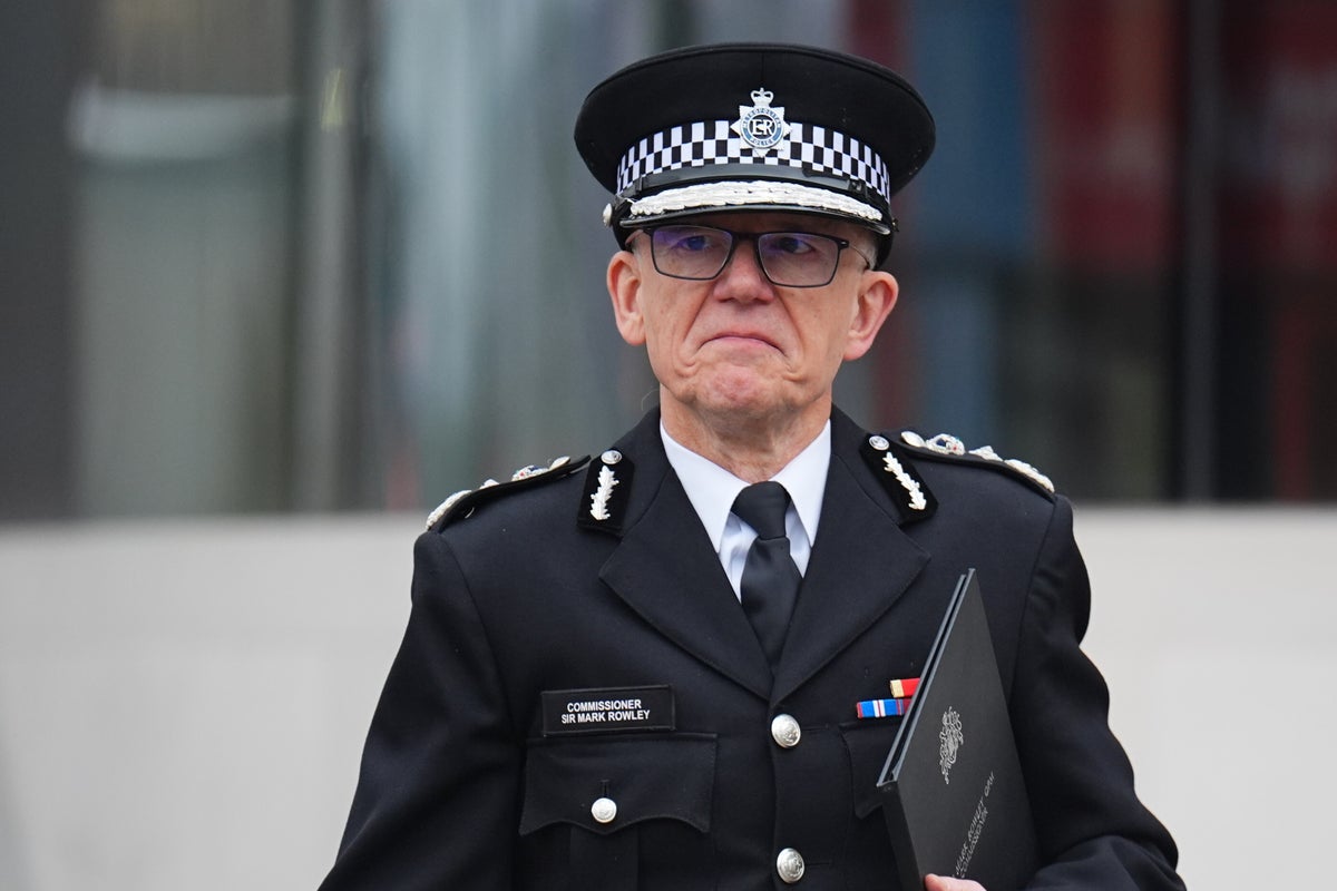 https://static.independent.co.uk/2025/05/29/00/3cde80f245112309e413f2e779b60b06Y29udGVudHNlYXJjaGFwaSwxNzQ4NTMwNDg2-2.78984421.jpg?width=1200&height=800&crop=1200:800