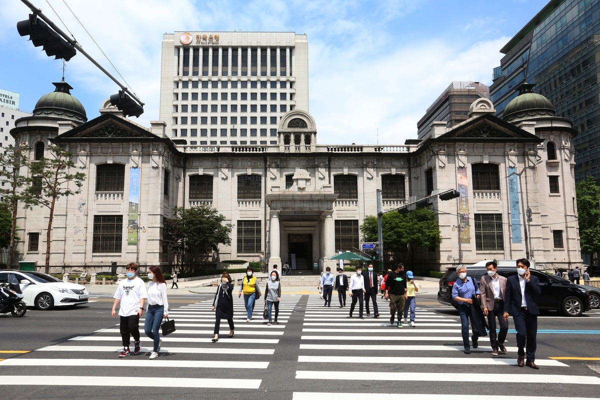 South Korea's central bank cuts borrowing costs to nurse the sluggish economy