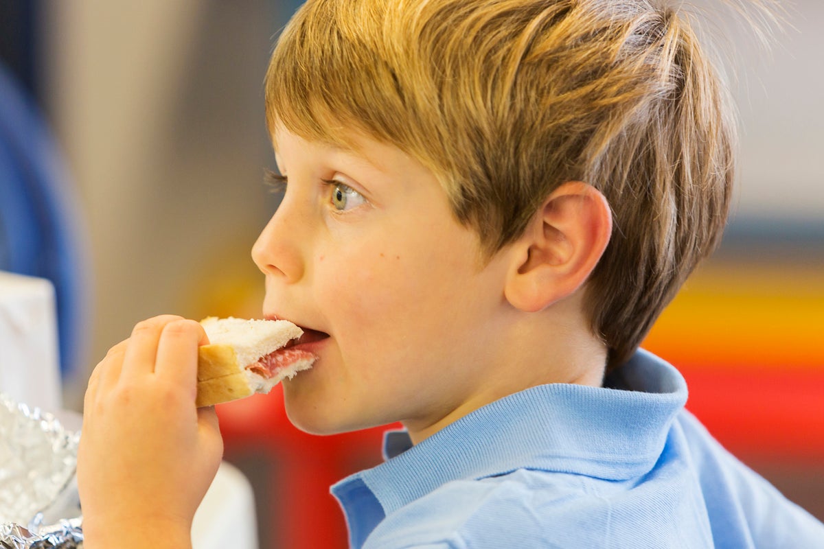 Schools urged to stop serving ham due to bowel cancer risk