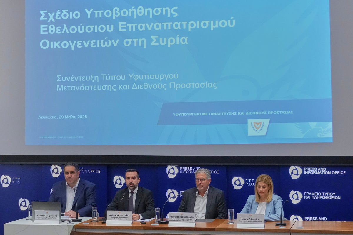 Cyprus offers Syrian families money to resettle and work permits for main earners