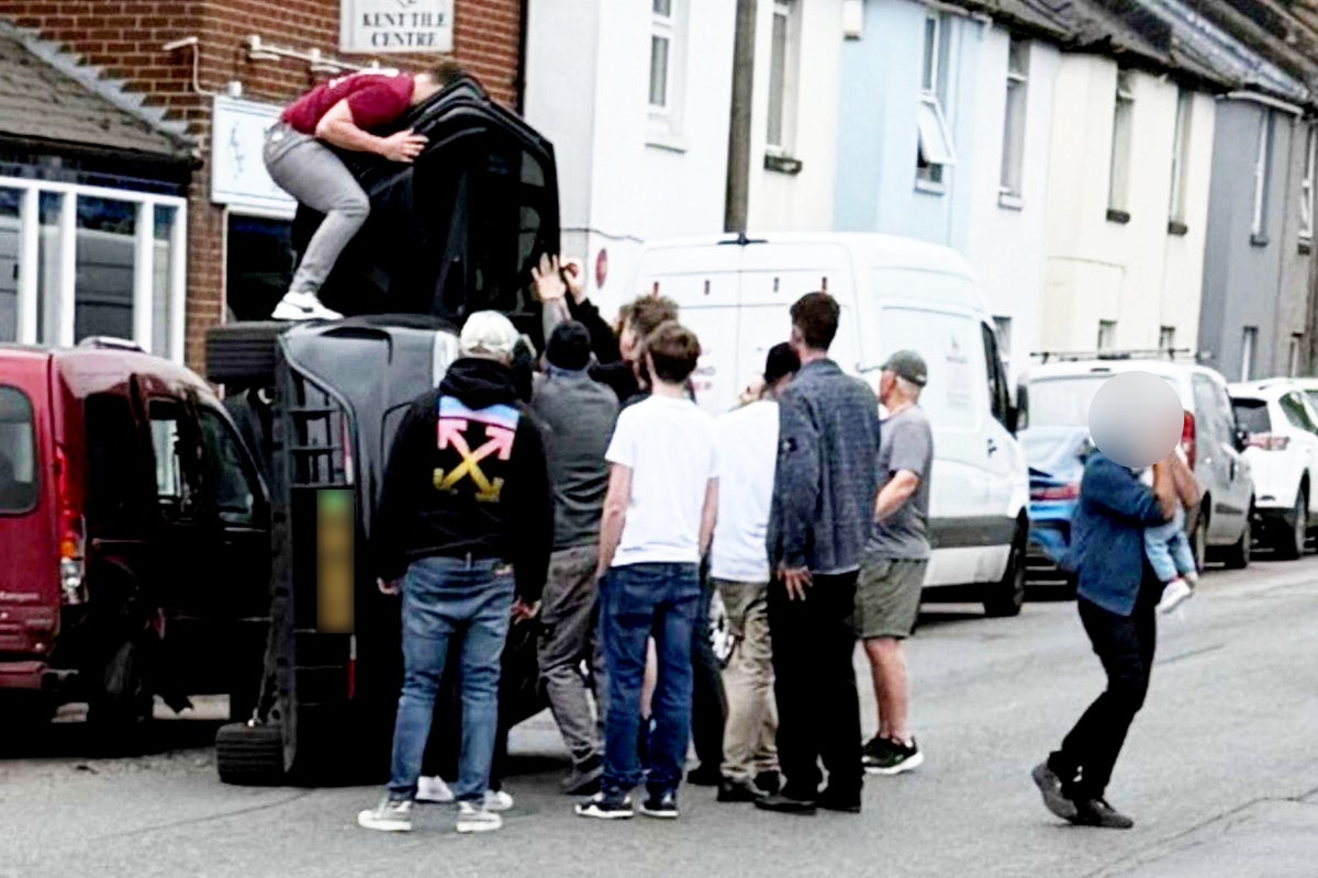 Teens hailed as heroes after dramatic rescue of baby from car crash wreckage