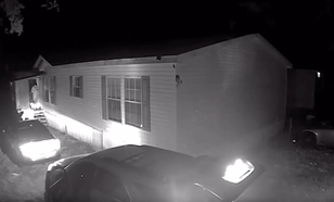 Terrifying moment man forces ex into trunk of car after stalking her
