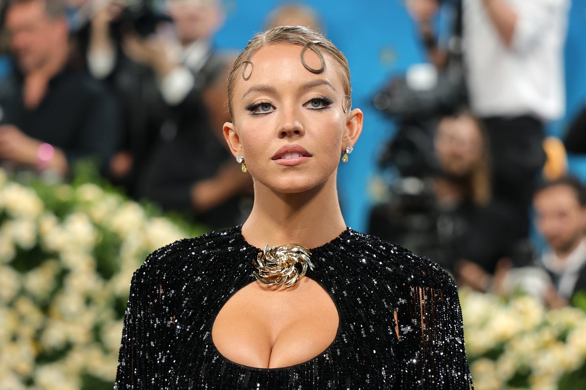 Sydney Sweeney launches soap made with her used bath water