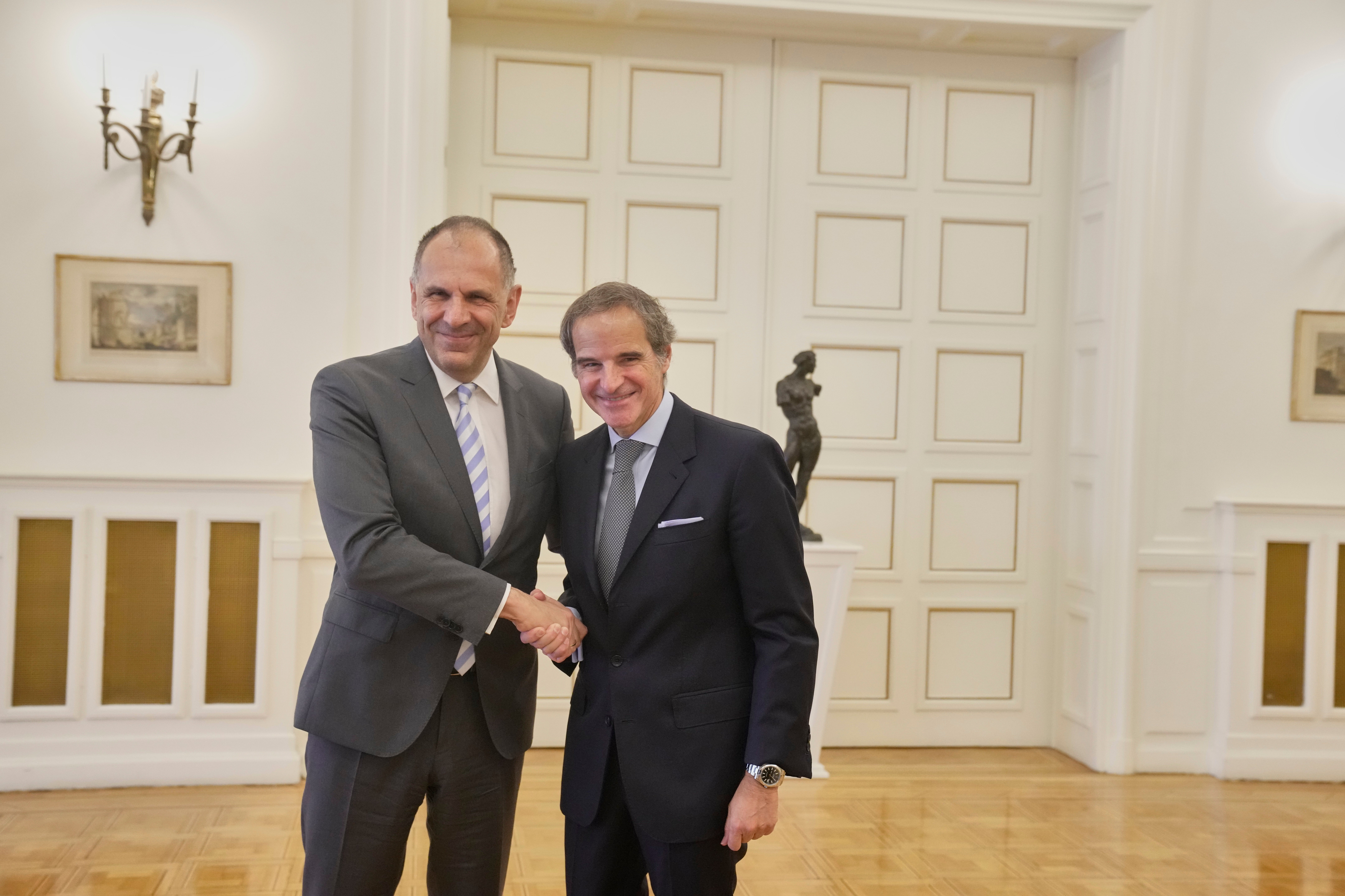 ENERGÍA NUCLEAR-TRANSPORTE DE MERCANCÍAS