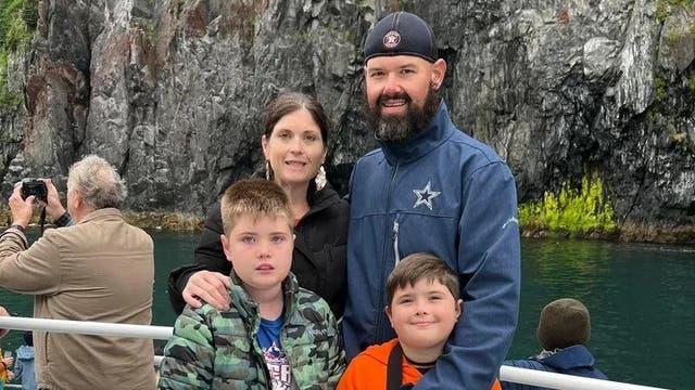 <p>David Maynard, de 42 años; Mary Maynard, de 37; y sus hijos Colton, de 11, y Brantley, de 8, estaban desaparecidos desde el naufragio</p>