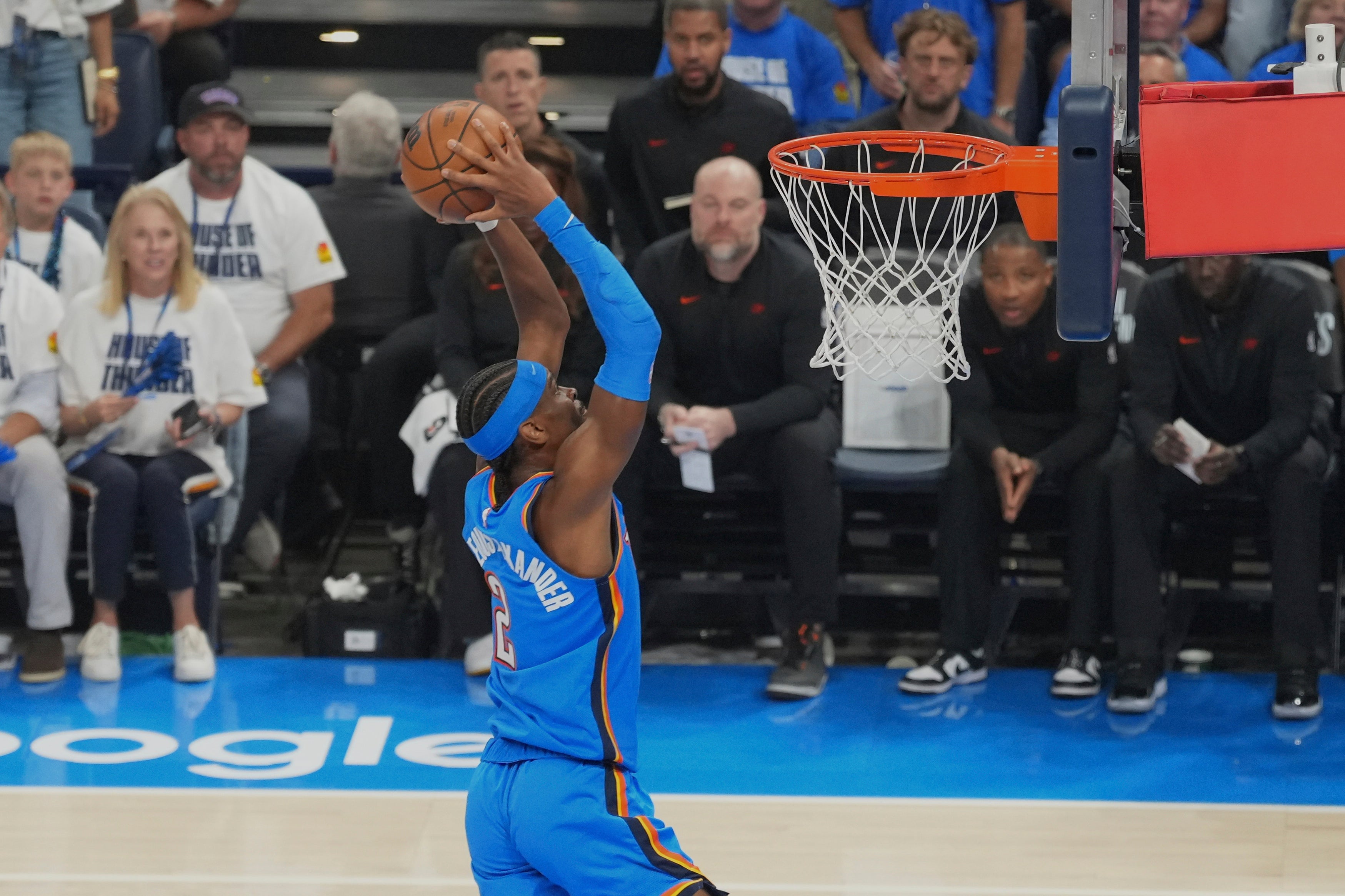 THUNDER-DESCANSO