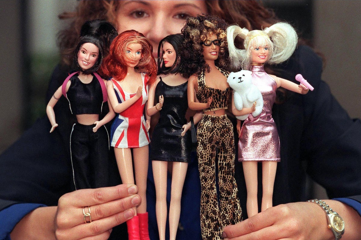 Key 1990s The 1990s: Great clothes, cool music and no social media – was this the ...