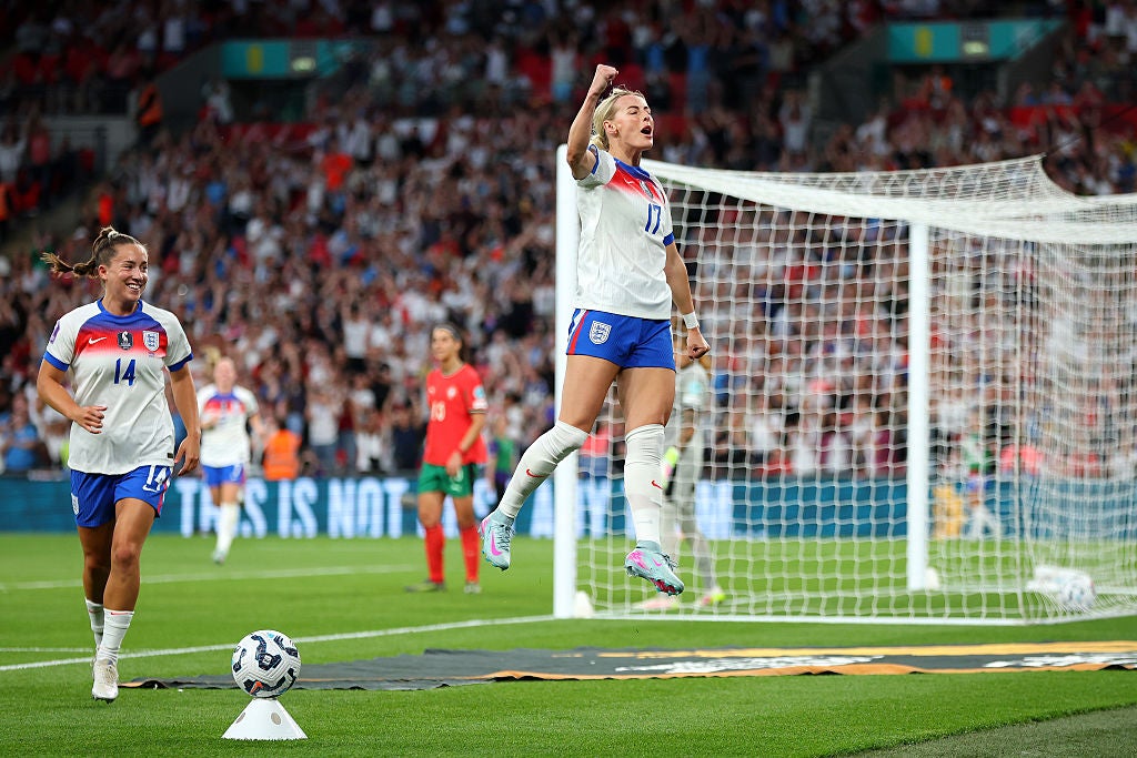 Chloe Kelly salió de la banca para anotar el sexto de Inglaterra