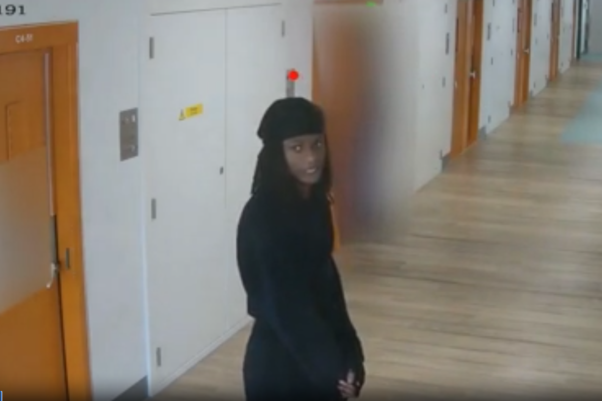 Chilling moment inmate caught grinning seconds before killing prisoner in cell