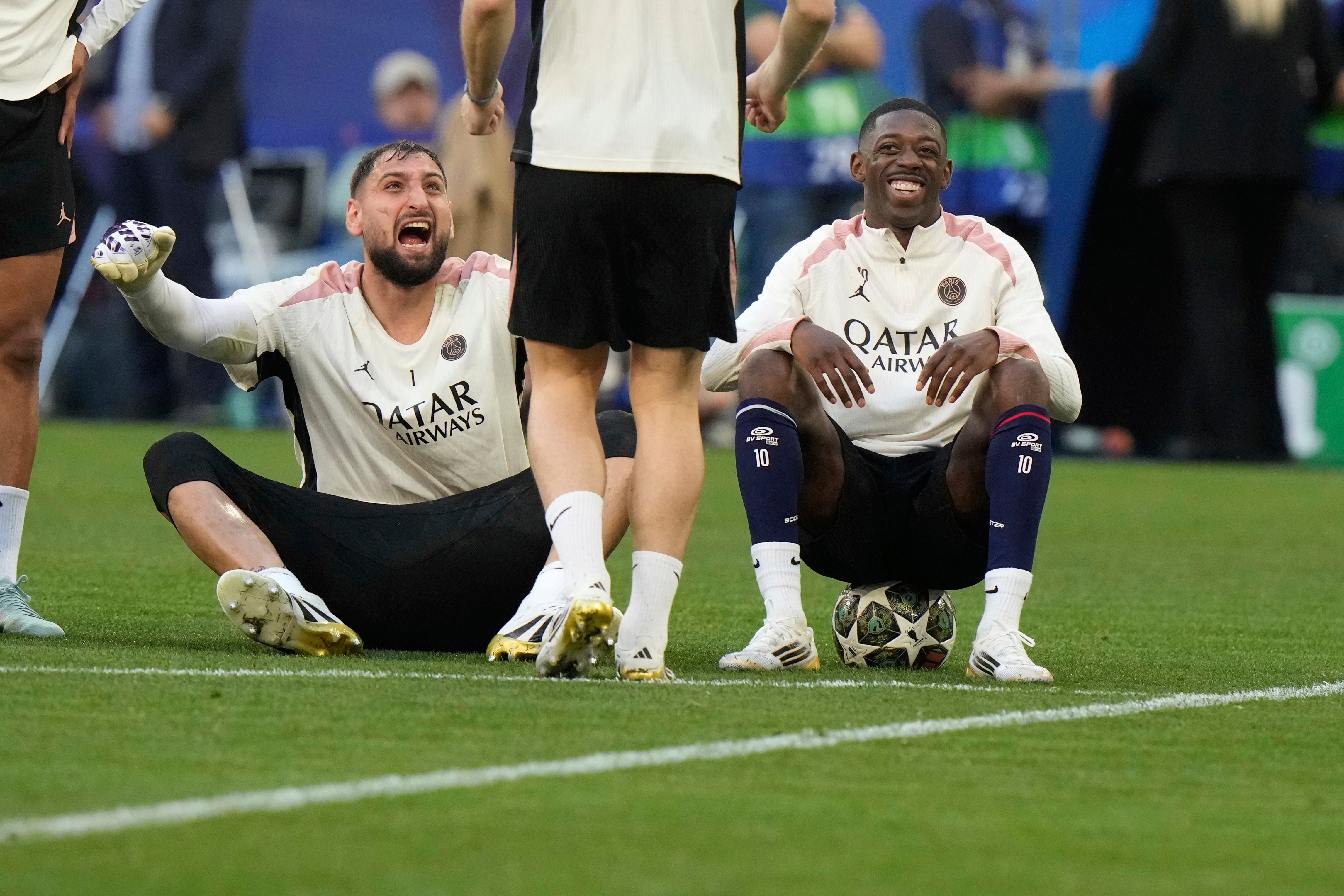 CAMPEONES PSG-DEMBÉLÉ