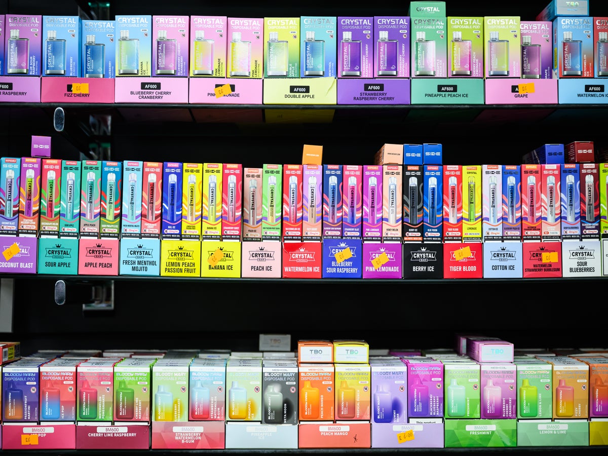 Disposable vapes ban: Changes explained as new single use vape rules begin 