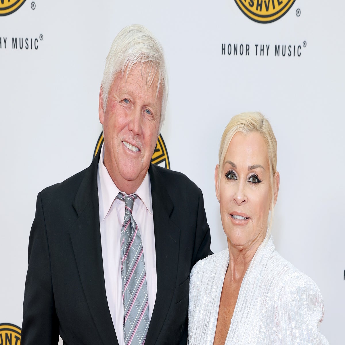 Country star Lorrie Morgan 'devastated' after sixth husband dies of cancer  at 72 | The Independent