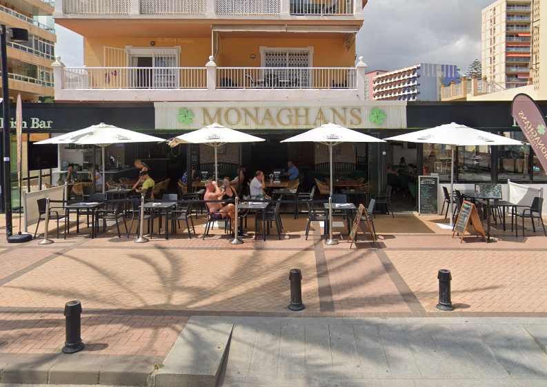 The men were shot down outside Monaghans Bar in Fuengirola, Andalucía (Google Street View)