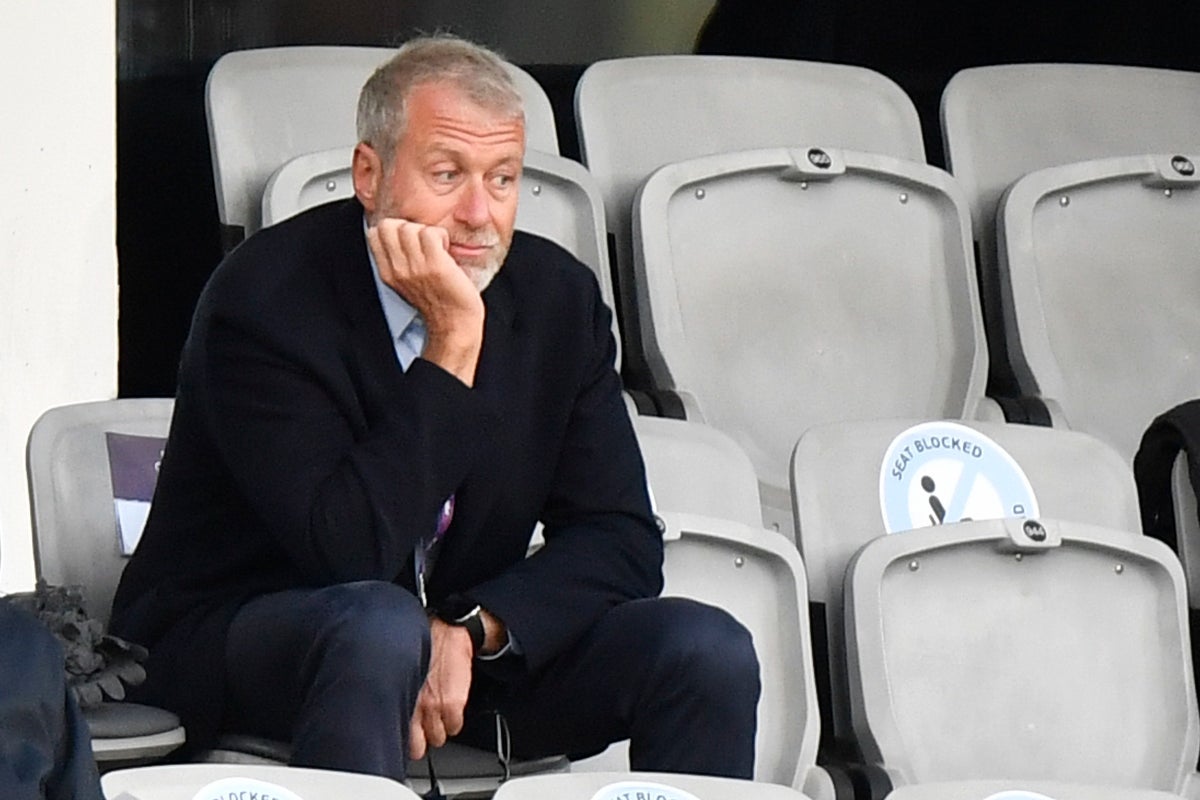 UK government ready to take Abramovich to court over Chelsea sale proceeds for Ukraine