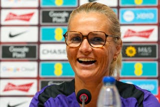 Sarina Wiegman vai nomear seu esquadrão de leoas