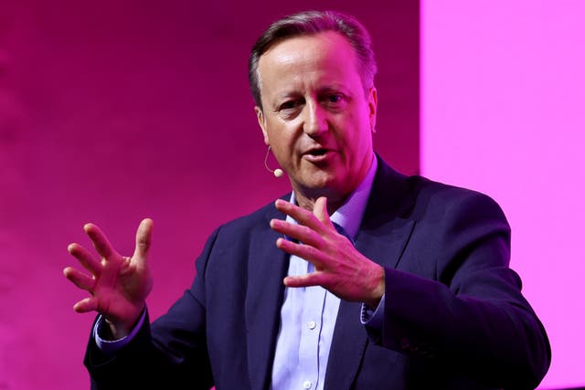 <p>David Cameron has disclosed that he was diagnosed with cancer as he called upon the government to introduce targeted screening.</p>