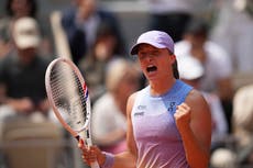 Iga Swiatek and Aryna Sabalenka set up blockbuster French Open semi-final clash