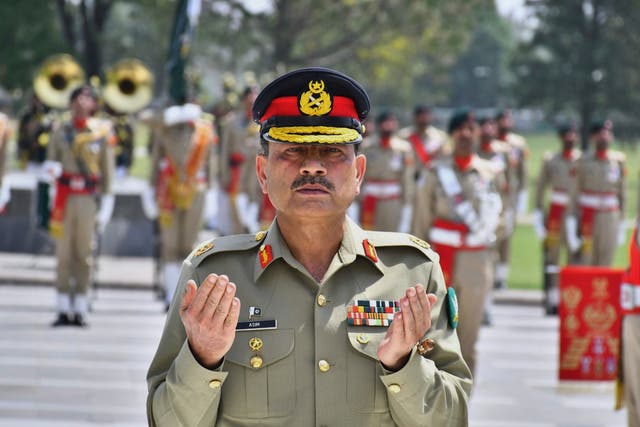PAKISTÁN-MILICIANOS