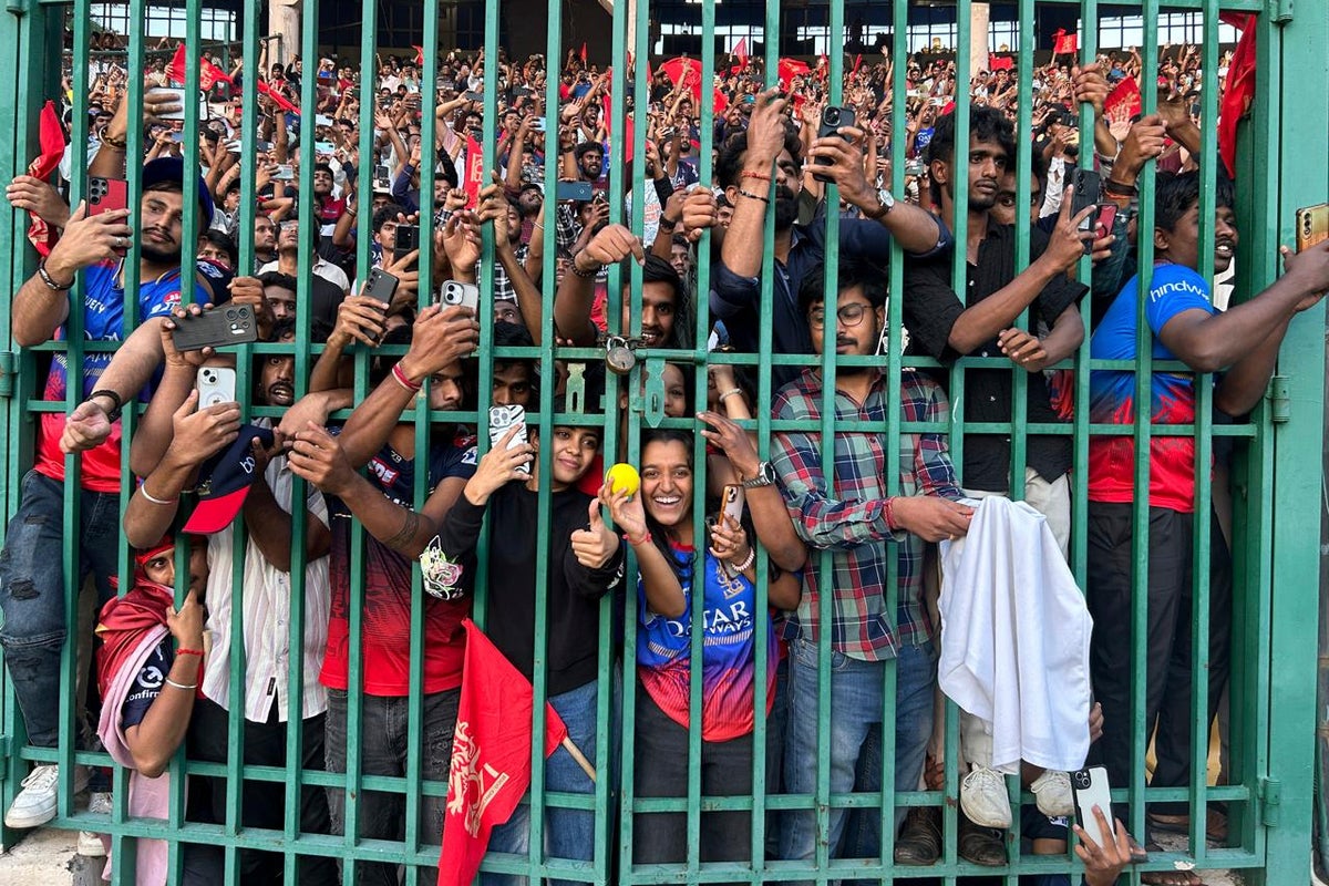Eleven die in Bengaluru stampede during IPL title celebrations
