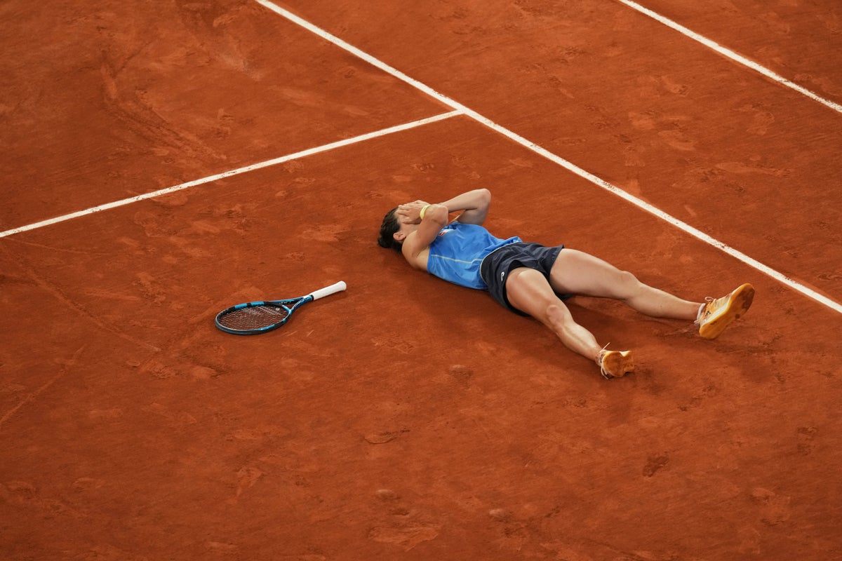 World number 361 Lois Boisson stuns Mirra Andreeva to reach semi-finals