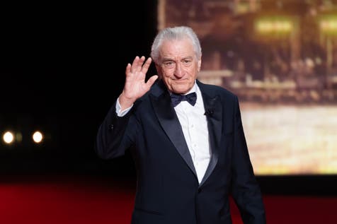 <p>Robert de Niro is the father of seven children</p>