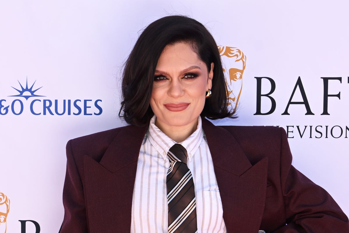 Jessie J reveals breast cancer diagnosis after months spent ‘in and out of tests’ Jessie J reveals breast cancer diagnosis after months spent ‘in and out of tests’