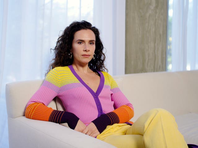 <p>Ana Kirova, Feeld</p>