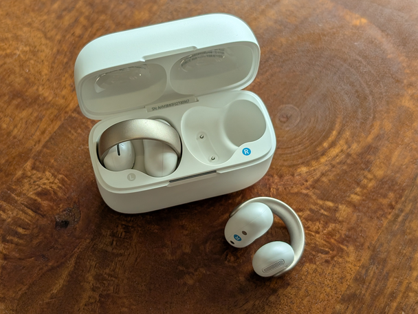 soundcore aeroclip