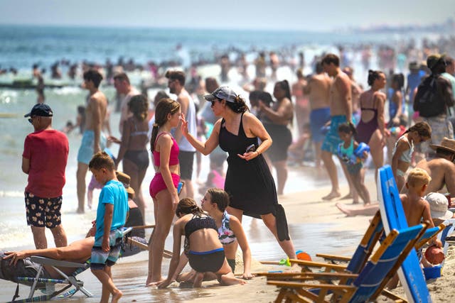 <p>The weather is getting warmer. Protecting yourself from the sun is crucial to reducing your risk for skin cancer. But, how much sunscreen do you need to apply and what are the best practices?</p>