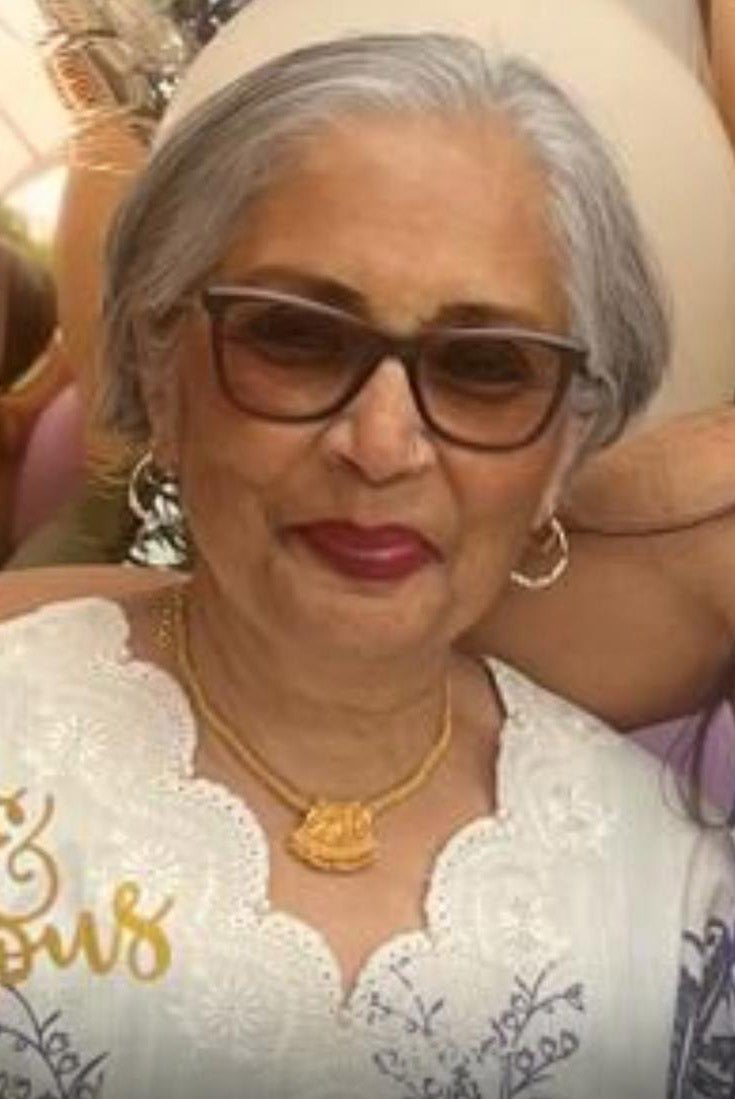 ২০০৮ সালে প্রথম স্তন ক্যান্সারে আক্রান্ত হওয়ার সাথে সাথে মিলি থারাকান, যিনি প্রথম স্তন ক্যান্সারে আক্রান্ত হয়েছিলেন এবং ২০২০ সালে তার ক্যান্সার ফিরে এসেছিল। তিনি তখন থেকে ইমিউনোথেরাপি পাচ্ছেন এবং তার অবস্থা নিরীক্ষণের জন্য নিয়মিত সিটি স্ক্যান করেছেন