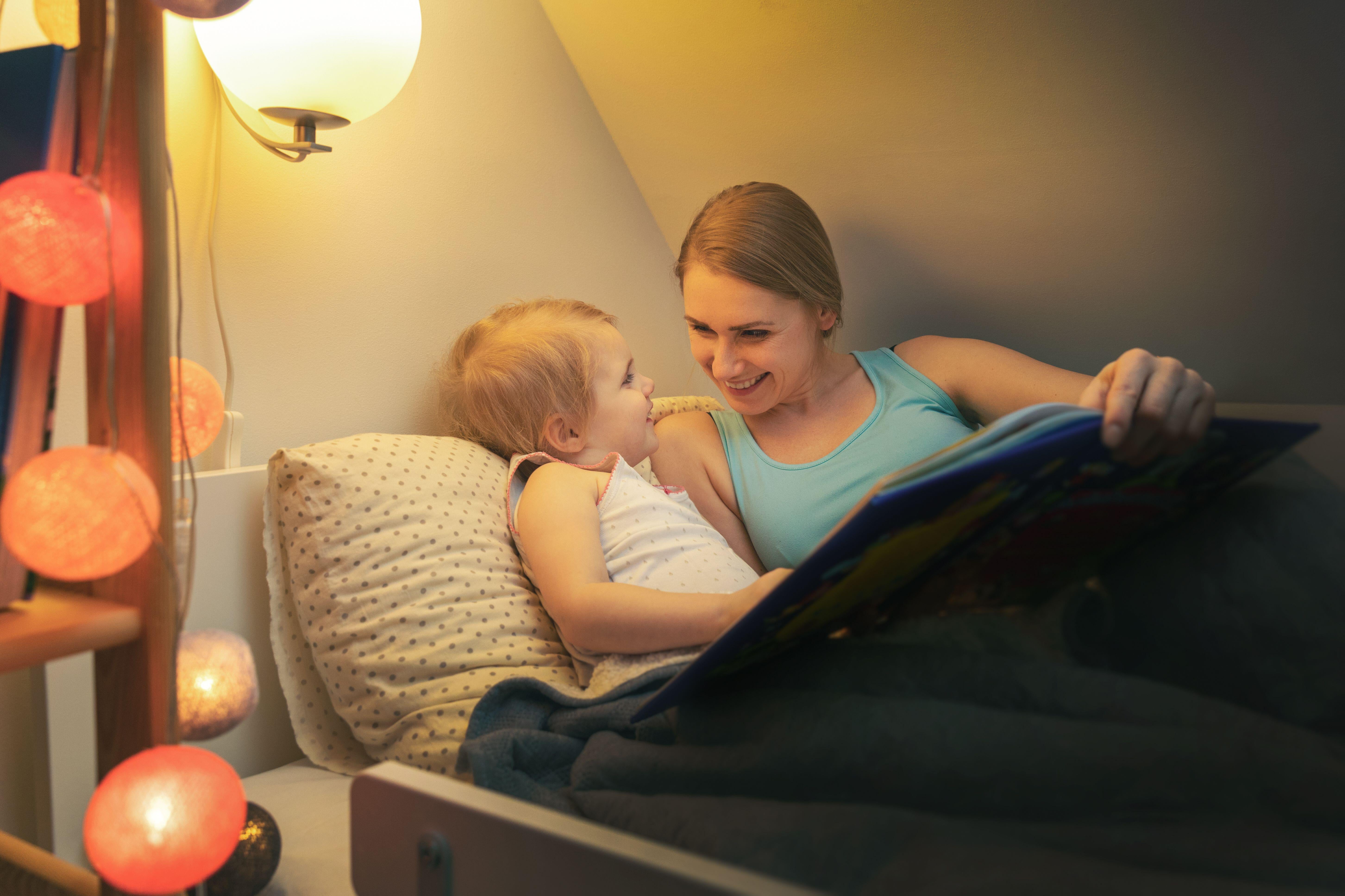 Many parents face challenges when trying to get their young children to settle down for bed