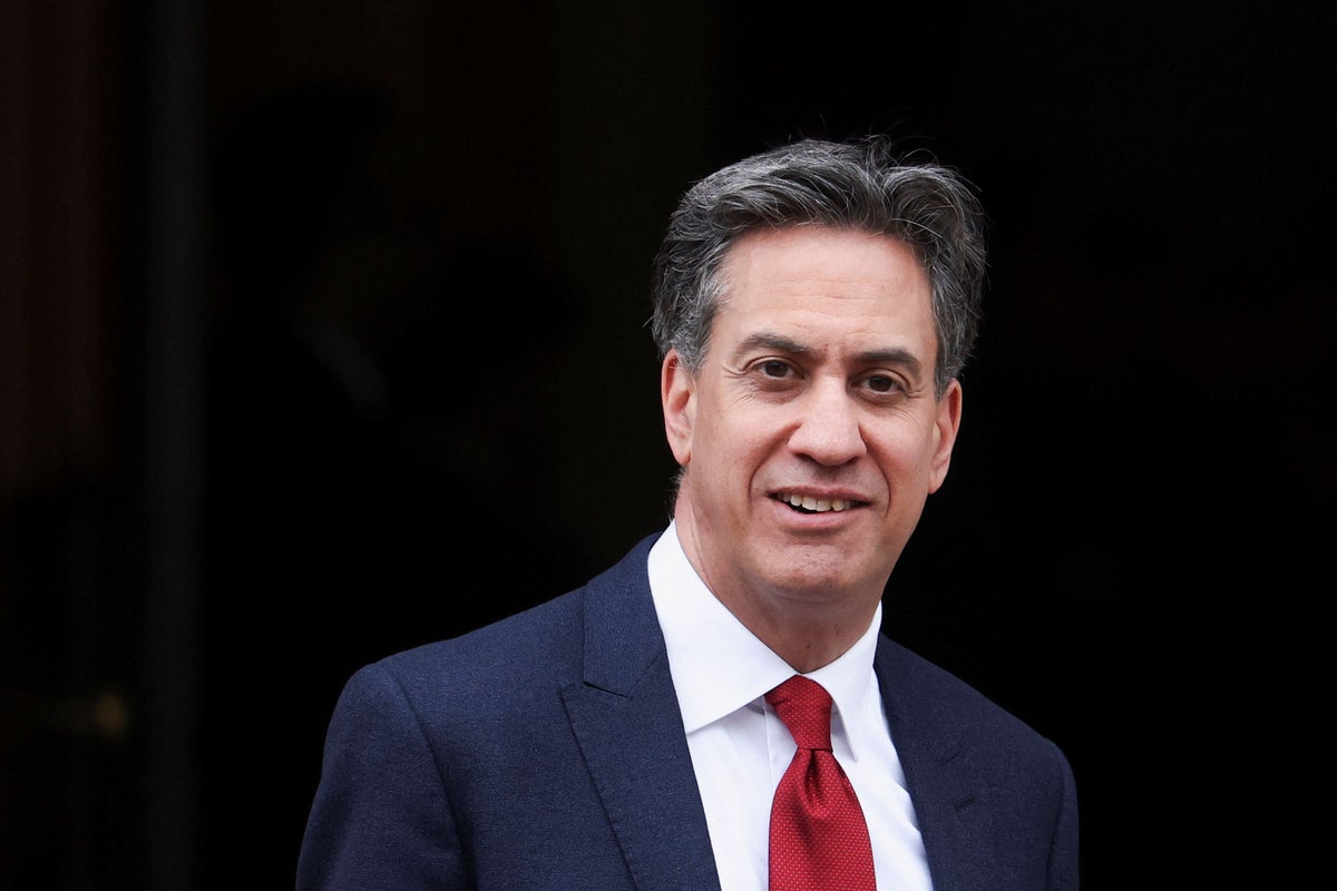 ‘Vast Majority’ of new homes will have solar panels, says Miliband