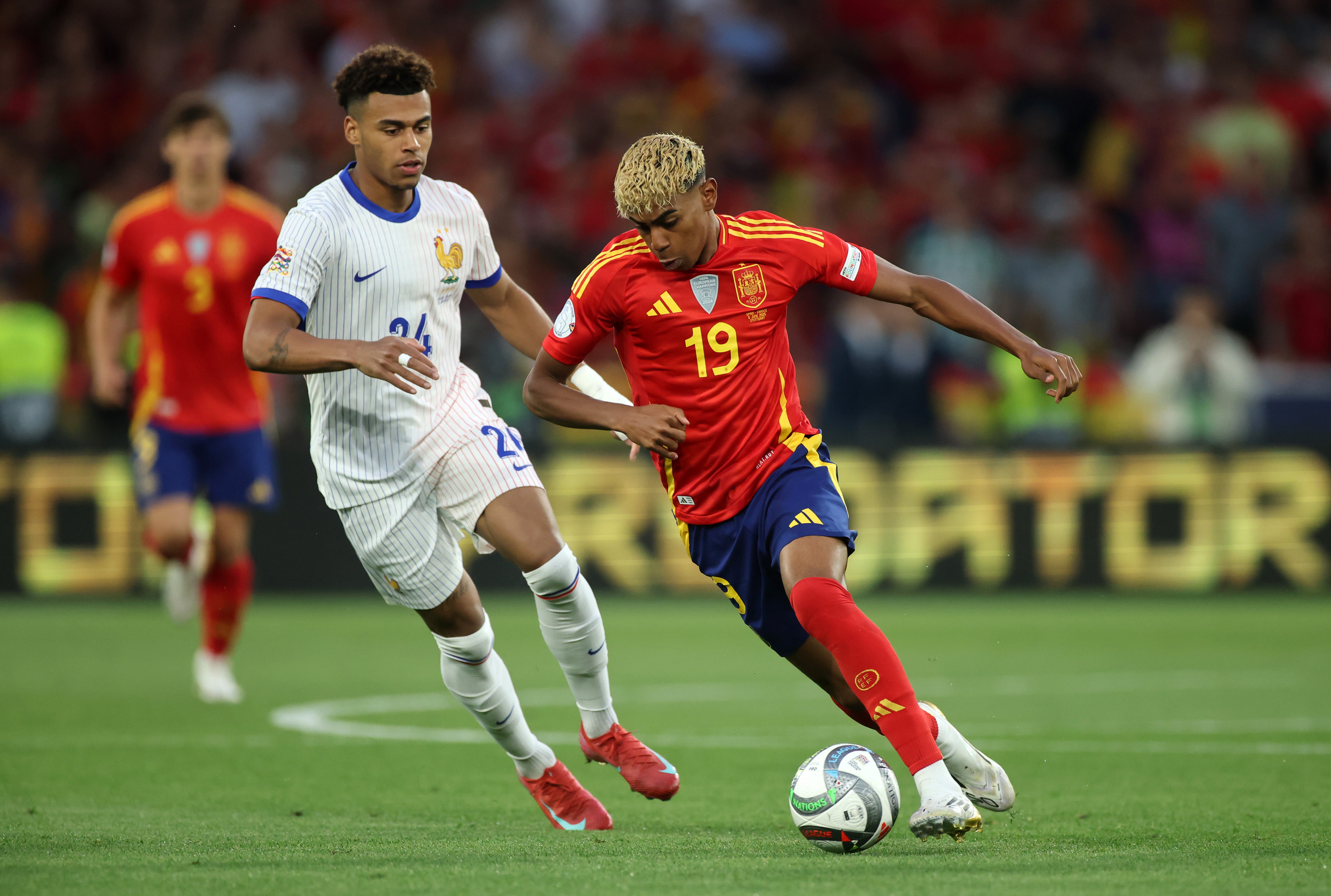 Lamine Yamal's Spain got the better of Desire Doue and France