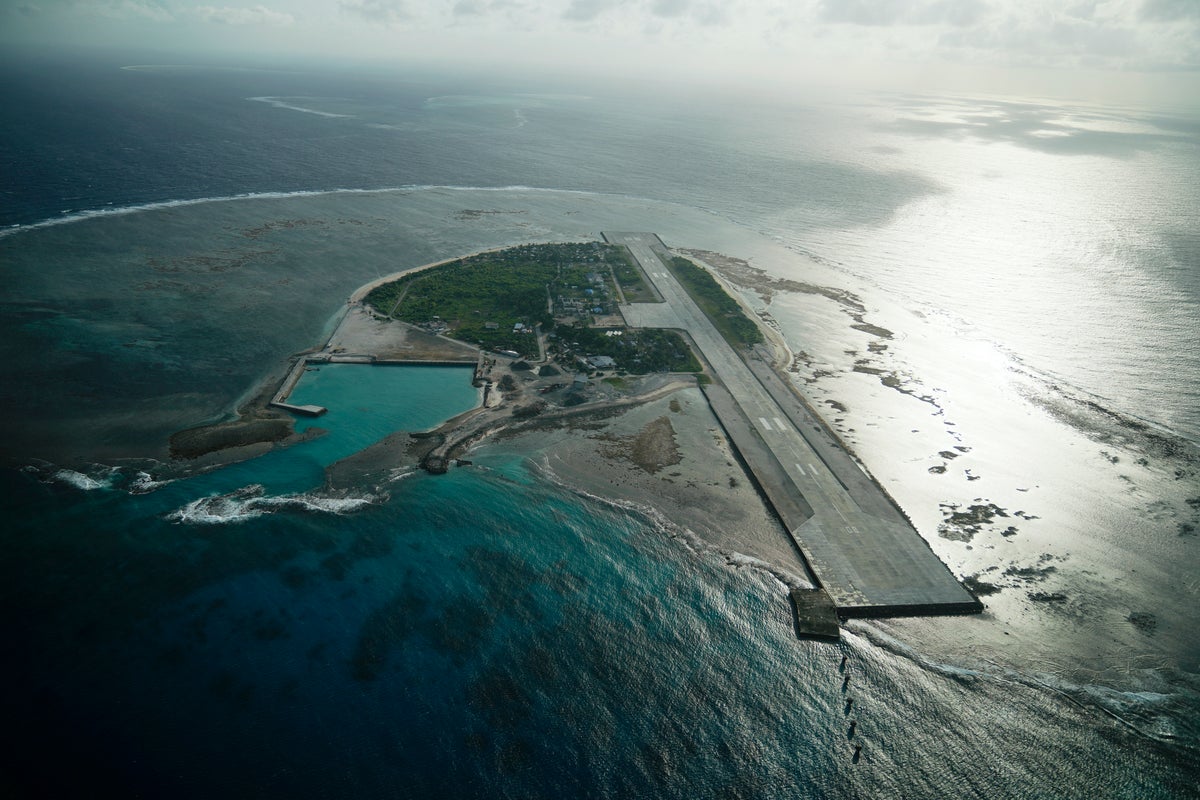https://static.independent.co.uk/2025/06/08/07/South_China_Sea_11465.jpg?width=1200&height=800&crop=1200:800