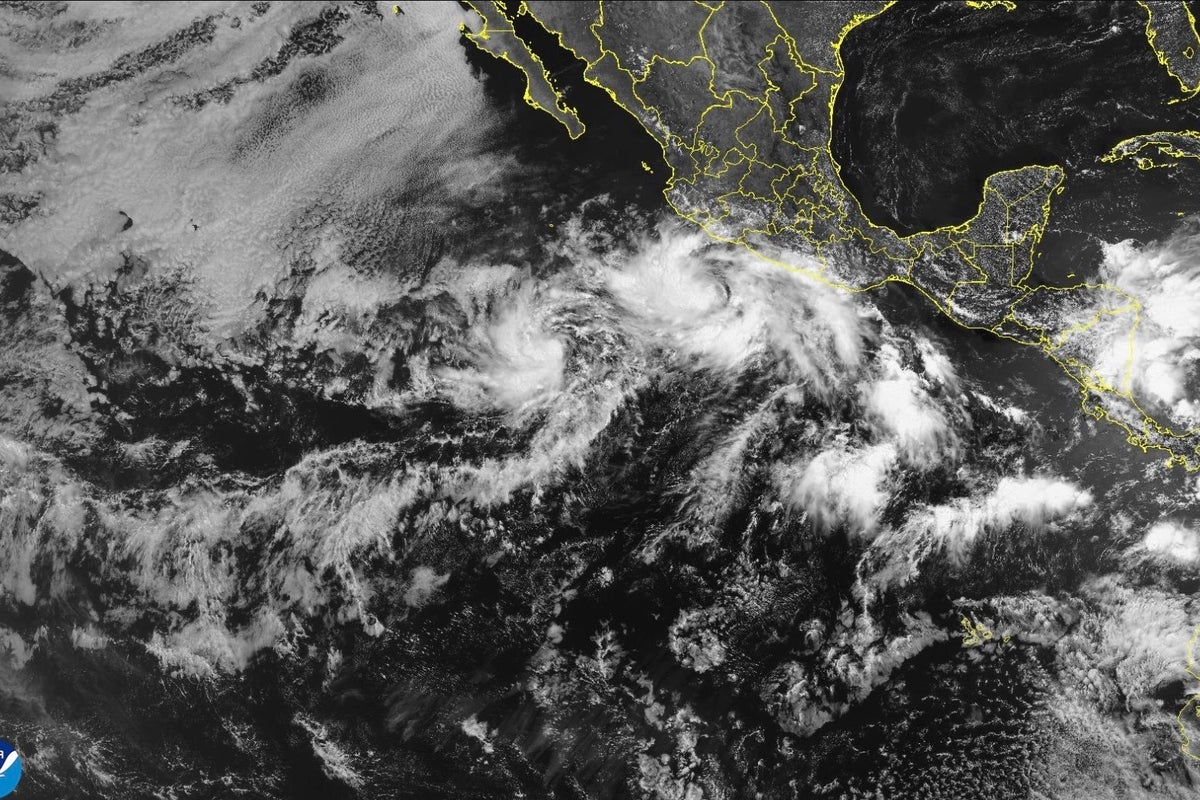 Tropical Storm Barbara threatens hurricane off Mexico