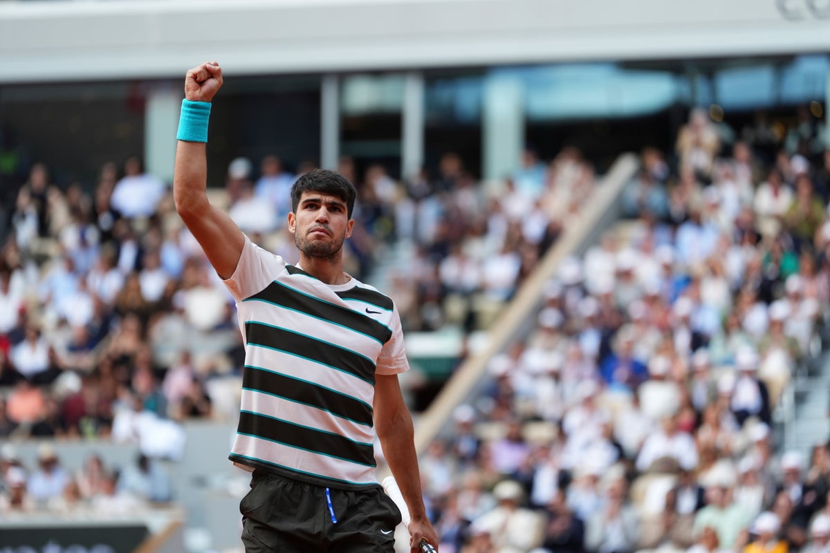 AP PHOTOS: Alcaraz beats Sinner in stunning comeback in French Open final