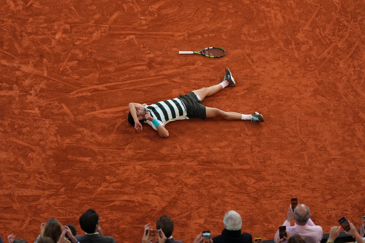 By the numbers: Carlos Alcaraz and his performance for the ages in French Open final